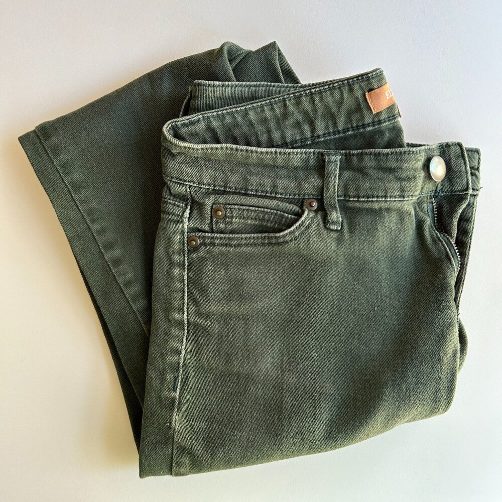 Adorable vintage green crop denim pant